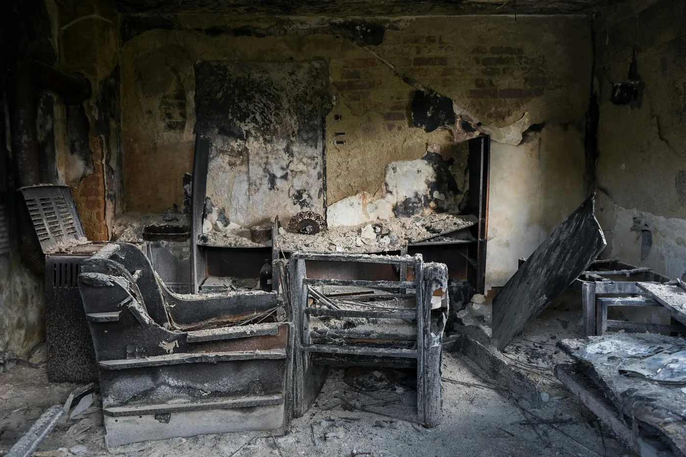 fire and smoke damage restoration Raleigh North Carolina — soot and smoke damage cleanup in residential property
